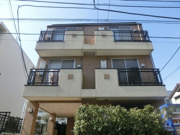 グレイスコート幡ヶ谷の物件外観写真